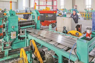 萬豐金屬制品制造 追“新”逐“智”，以創(chuàng)新智造搶占市場制高點(diǎn)